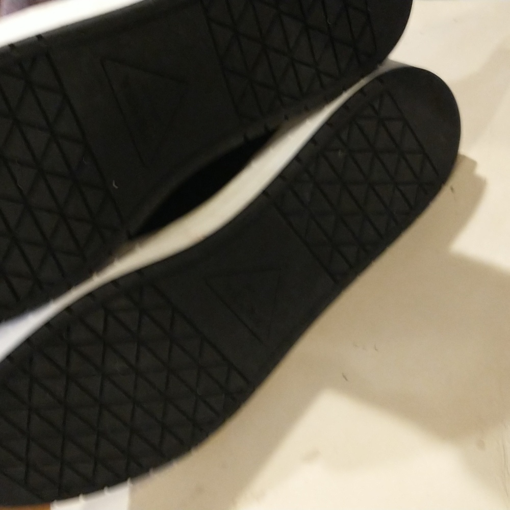 Prada Milano Men's Black Sneakers - Picture 5 of 12